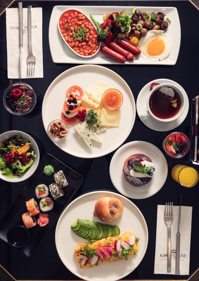 Otel Kings Court 5*